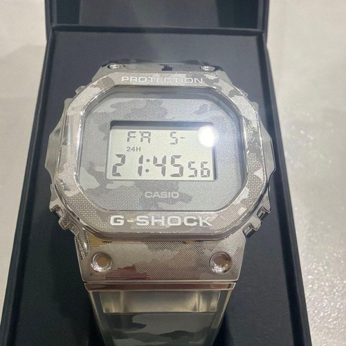 Shock serie gm5600scm 1jf - g-shock, dw
