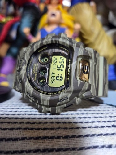 Orologio digitale mimetico